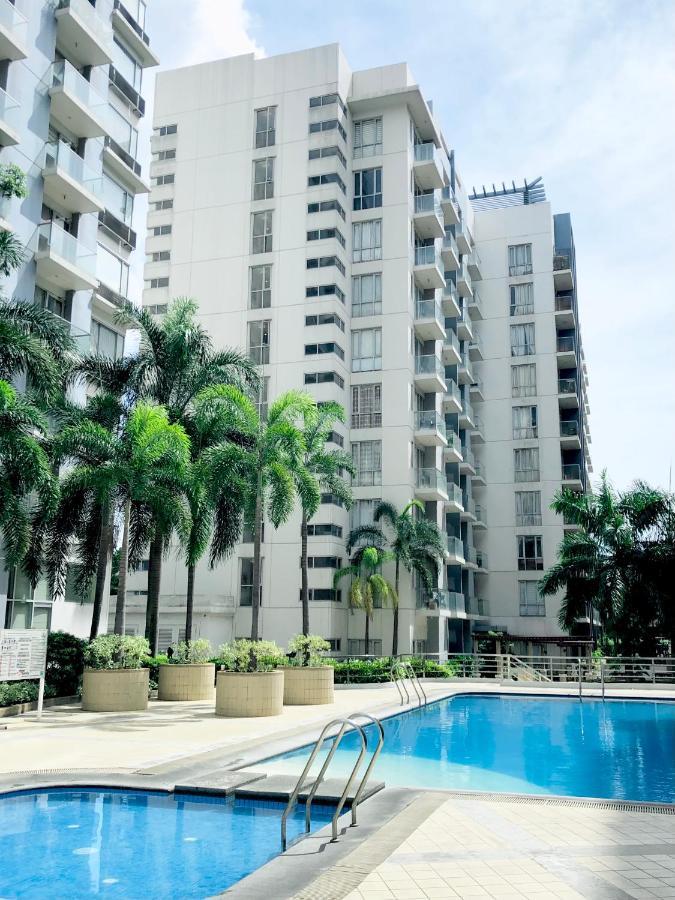 Kiel 5-Star Condo Hotel Across Naia Manila Airport Terminal 3 Pasay Exterior foto